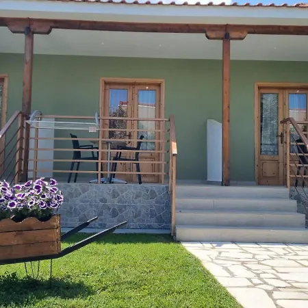 Alexandra لايميناس